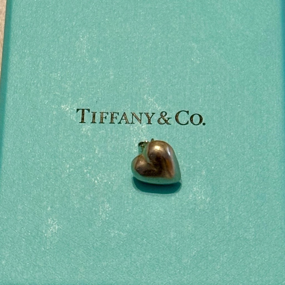 Single Tiffany earring